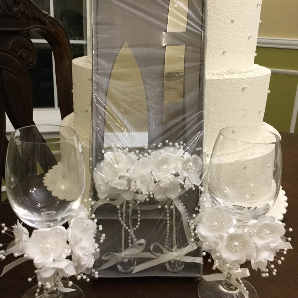 Wedding Wine Glasses Set/  Cake Serving Set